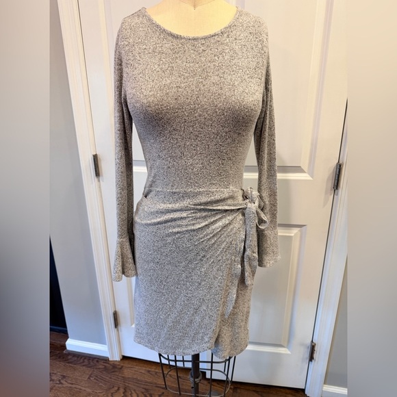 Mi Ami Dresses & Skirts - Gray Side Tie Bodycon Dress Small Long Sleeve Knit Dress